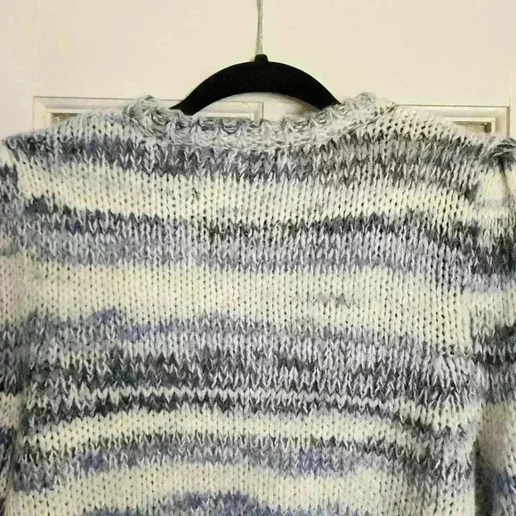 Wild Fable Women's Blue Comfy Cozy Crop Knit Chunky Fall Winter Sweater Medium - Picture 6 of 11